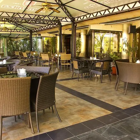 Hotel Slaviani 3*