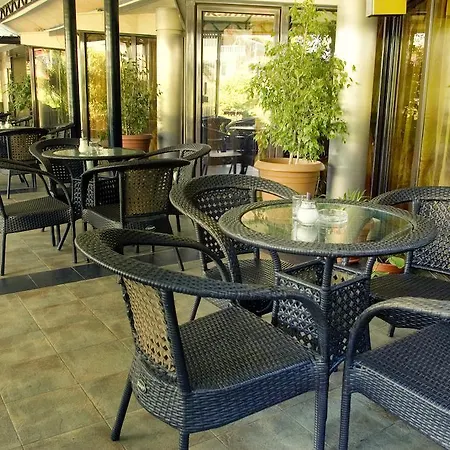 Hotel Slaviani 3*