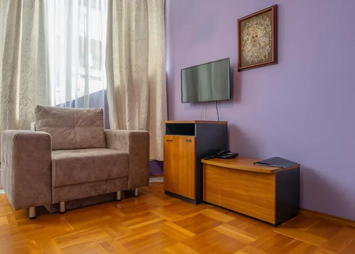 Slaviani فندق ديميتروفغراد